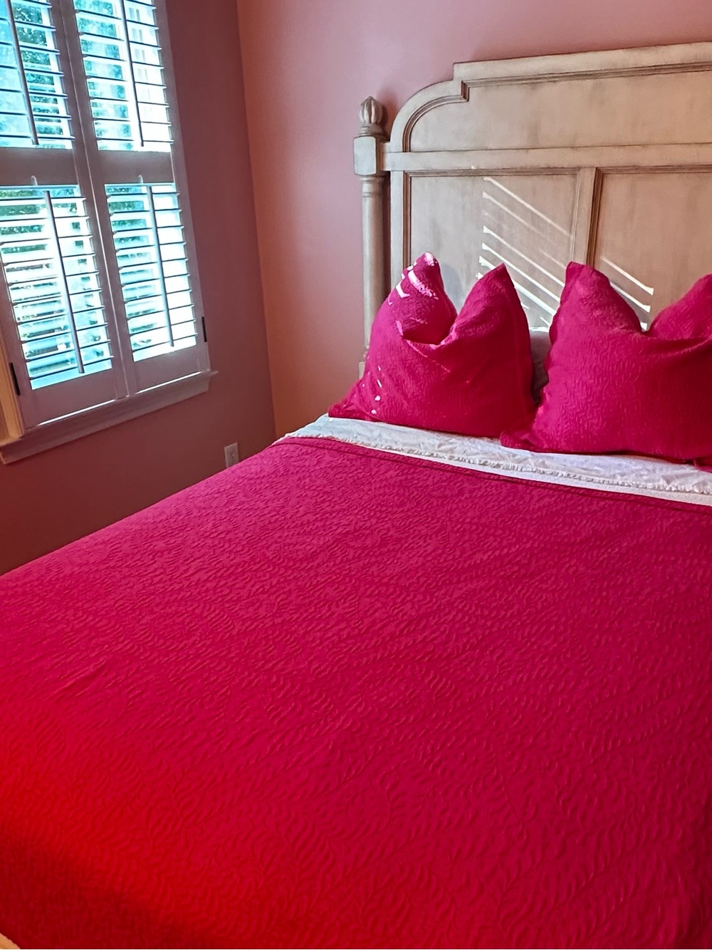 Pine Cone Hill Hot Pink Quilted Bedspread with 2 Euro shams.